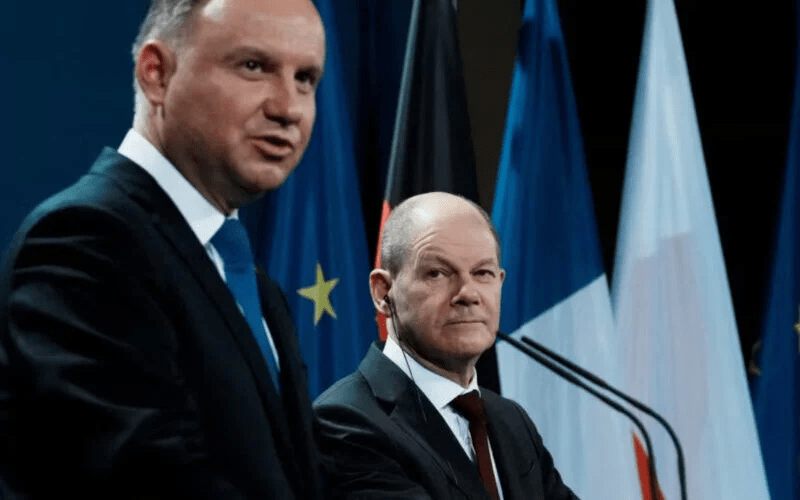 Вщент розкритикував і пояснив мотиви: Дуда відреагував на дзвінок Шольца Путіну