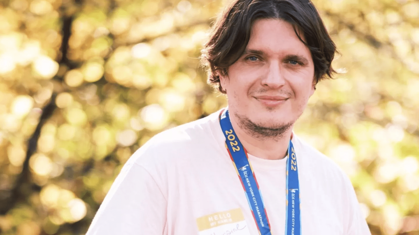 Багатодітний батько Анатолій Анатоліч раптово показав відсутність відстрочки від мобілізації у “Резерв+”