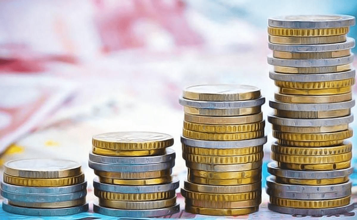 Бюджет на 2025 рік та збільшення податків: чого варто чекати українцям