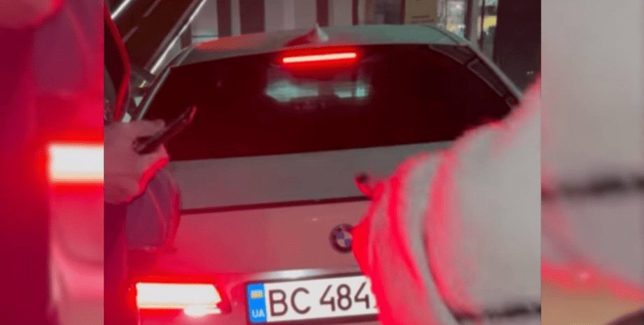 “Міс Львів” потрапила в гучний скандал через сварку з ветераном: що відомо