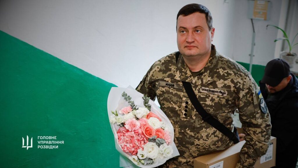 Буданов поздравил и наградил 100-летнюю Ангелину Паламар: что известно о женщине 8 Буданов поздравил и наградил 100-летнюю Ангелину Паламар: что известно о женщине