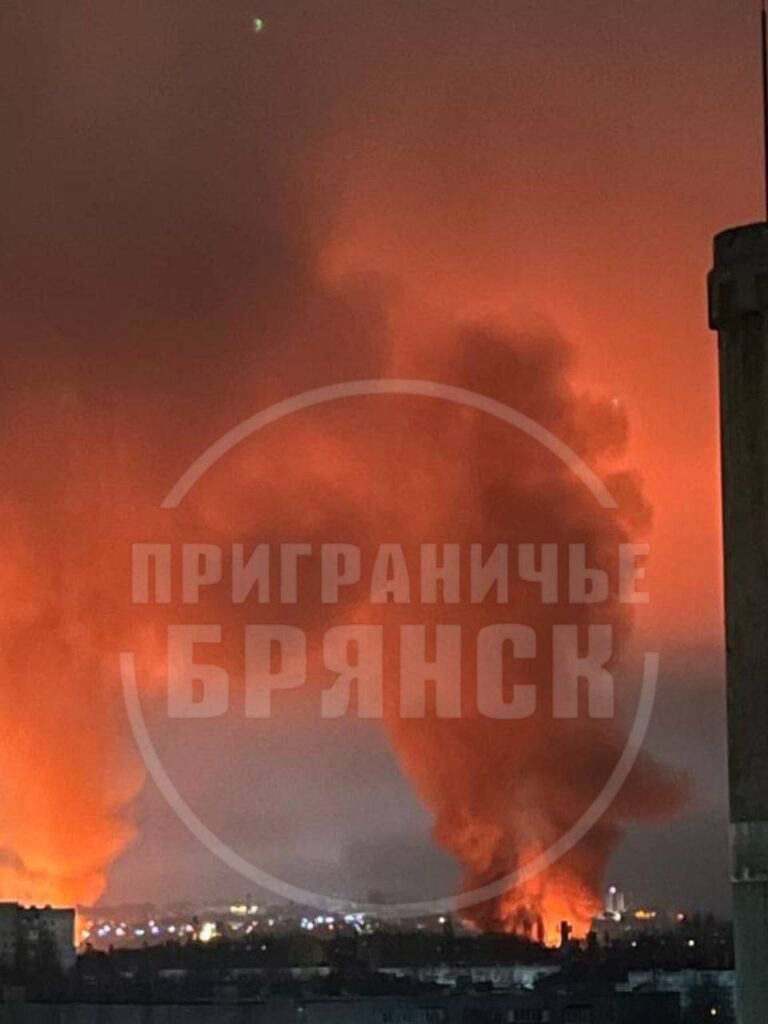 Силы обороны нанесли удар по складу с боеприпасами в Брянске 3 Силы обороны нанесли удар по складу с боеприпасами в Брянске