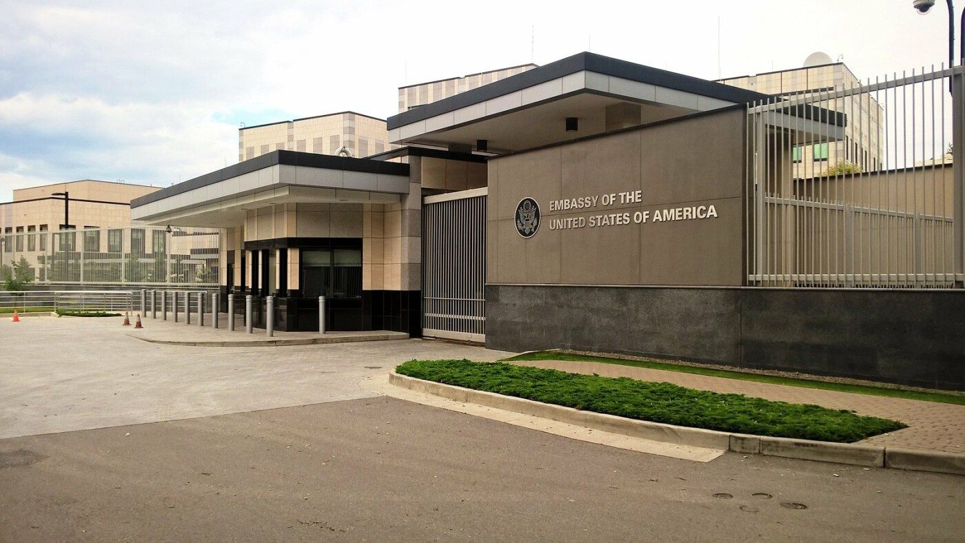 Посольство США в Киеве возобновило работу: причина