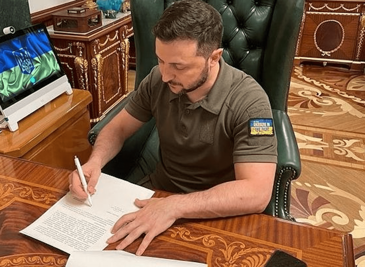 Зеленский подписал закон о повышении налогов: что изменится ➤ Prozoro.net.ua