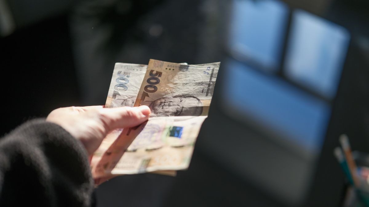 В каком городе Украины платят больше всего: средняя зарплата достигает 26 тысяч