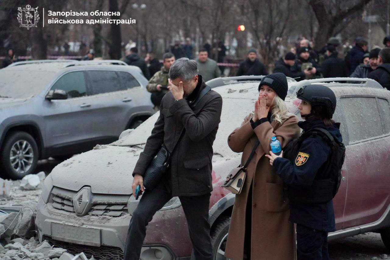 Российские оккупанты нанесли ракетный удар по Запорожью: есть погибшие и раненые ➤ Prozoro.net.ua