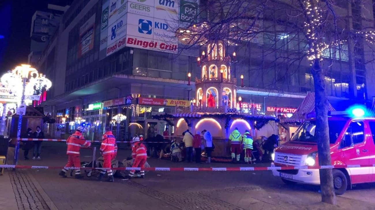 На ярмарке в Германии теракт: очень много жертв и раненых (видео)