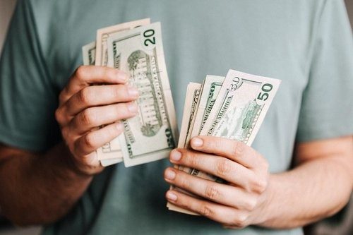 Финансовый гороскоп: эти 5 знаков зодиака сорвут джекпот в 2025