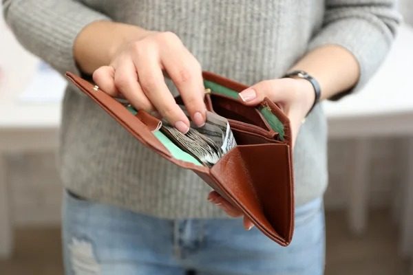 Гроші ніколи не закінчаться: додайте до гаманця ці речі ➤ Prozoro.net.ua