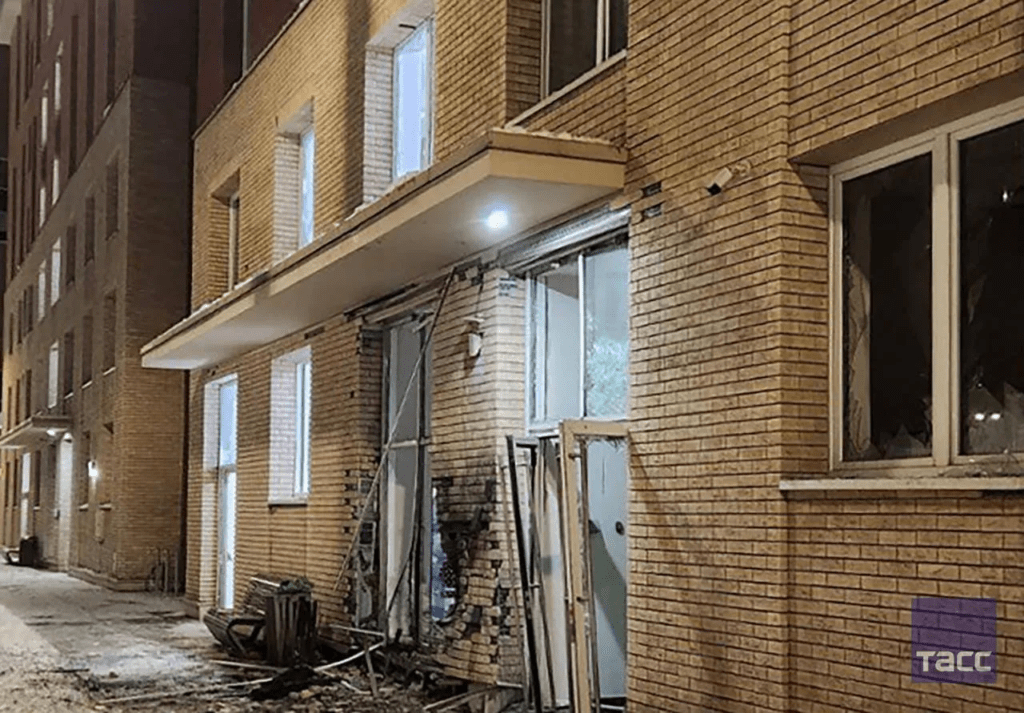 Розплата неминуча: СБУ ліквідувала начальника військ радіаційного та хімічного захисту РФ Ігоря Кирилова в Москві 3 Розплата неминуча: СБУ ліквідувала начальника військ радіаційного та хімічного захисту РФ Ігоря Кирилова в Москві