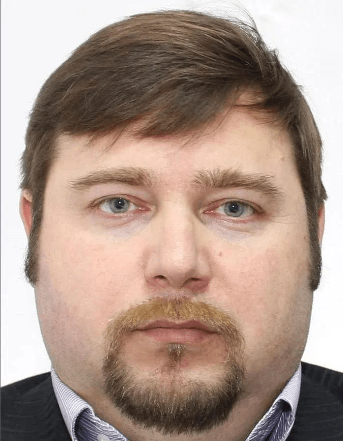 В Донецьку вибухнув автомобіль колишнього начальника колонії в Оленівці (фото, відео)