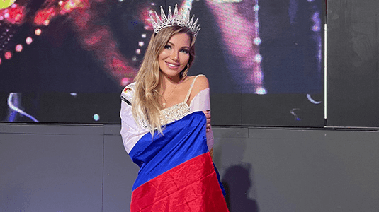 Прихильниця Путіна з Криму перемогла на “Місіс планета 2024” та пообіцяла вкласти виграш у війну проти України