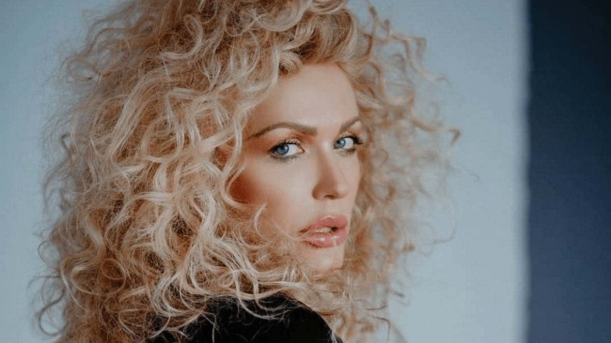 Перука за 1500$: Монро показала фото 23-річної давності та розповіла, що втратила волосся