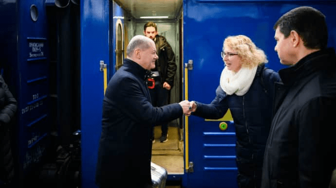 Шольц звернувся до Путіна з Києва: в чому суть