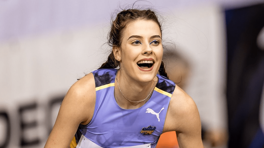 Приголомшлива сума: у Forbes назвали заробітки за рік 23-річної Ярослави Магучіх