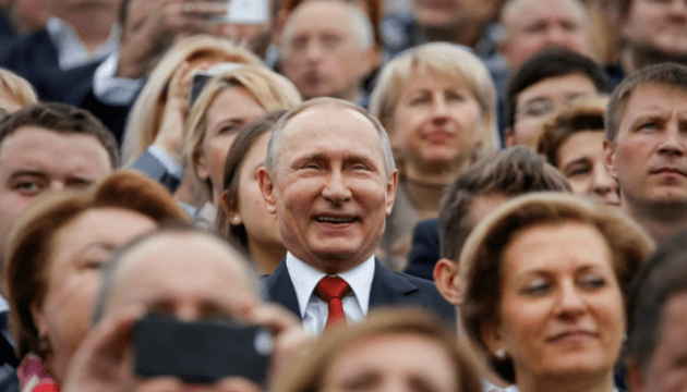 “Нам мало не здасться”: ГУР перехопили телефонну розмову росіянки