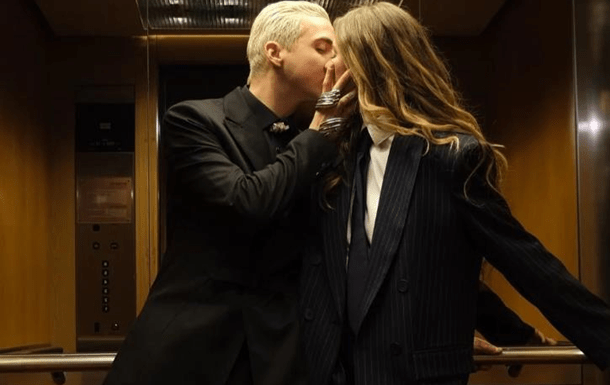 Після розриву з бойфрендом MELOVIN заявив про роман з відомою співачкою ➤ Prozoro.net.ua