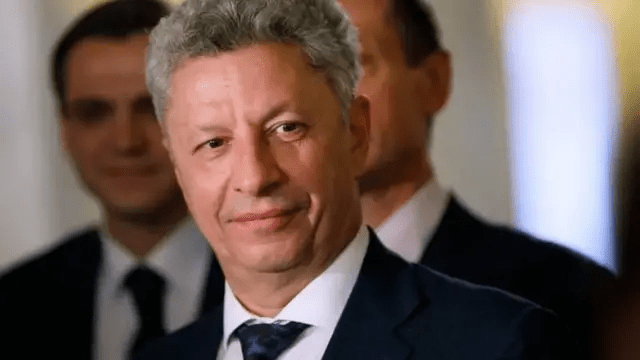 Вдалося з другої спроби: Рада відкликала нардепа Бойка з посади члена Комітету з питань прав людини
