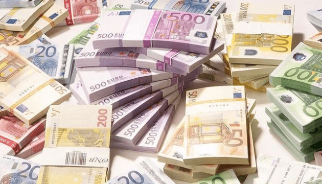 Чи відмовлятимуться в Україні від гривні заради валюти ЄС
