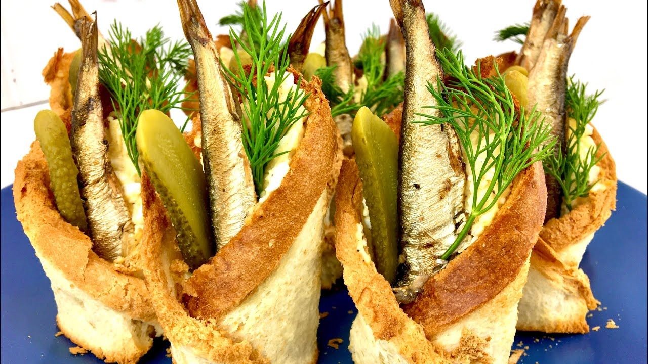 Просто и очень вкусно: интересный вариант бутербродов со шпротами ➤ Prozoro.net.ua