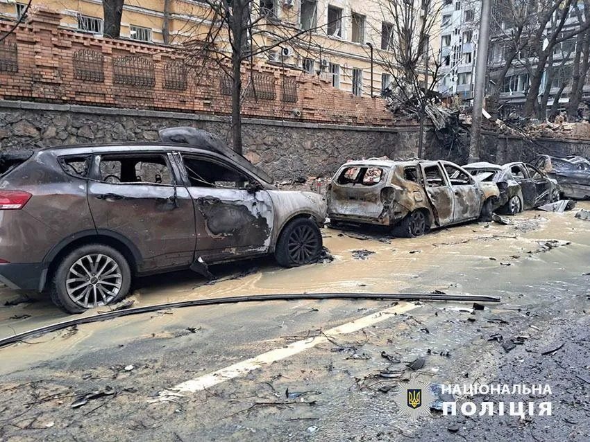 Ракетний удар по Києву: які наслідки атаки (фото)