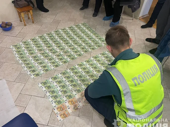 Работников УЗ подозревают в зарабатывании миллионов на билетах за границу ➤ Prozoro.net.ua