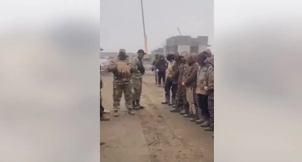 В РФ вербуют мигрантов на войну, угрожая депортацией: видео 3 В РФ вербуют мигрантов на войну, угрожая депортацией: видео