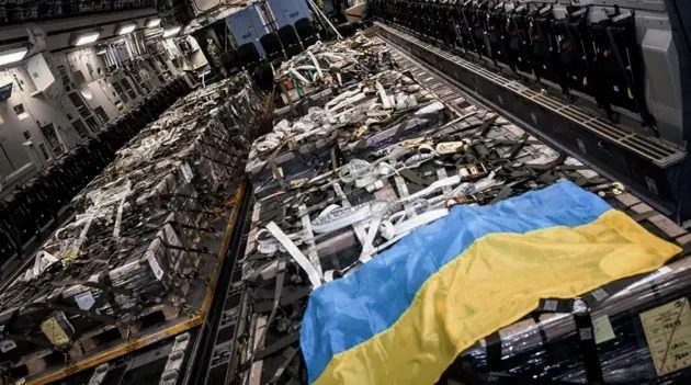 Если Трамп наломает дров: США увеличивает военную помощь Украине