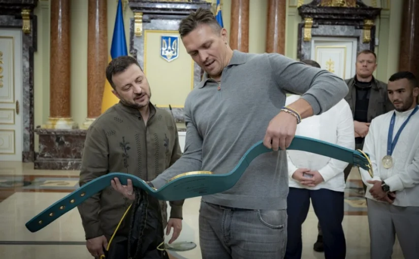 Зеленський привітав Усика з перемогою над Ф’юрі: “Свого не віддамо” ➤ Prozoro.net.ua