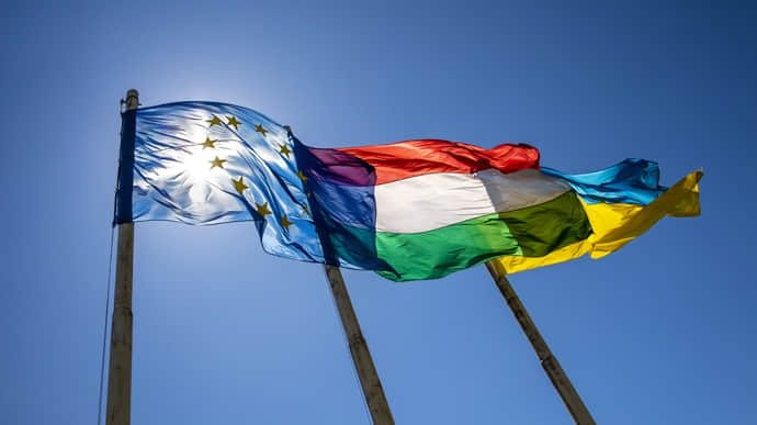 Украина готова занять место Венгрии в ЕС и НАТО: заявление МИД