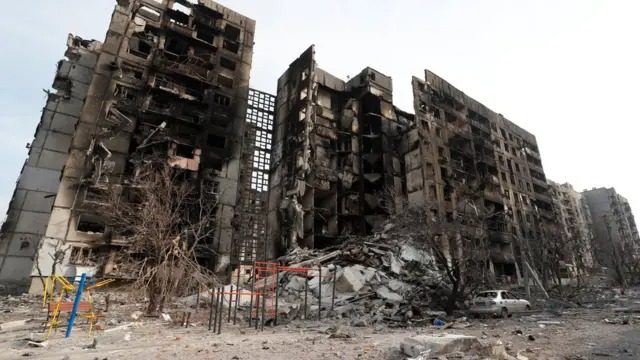 «Ждали РФ, а стали бомжами»: жители Мариуполя пожаловались Путину