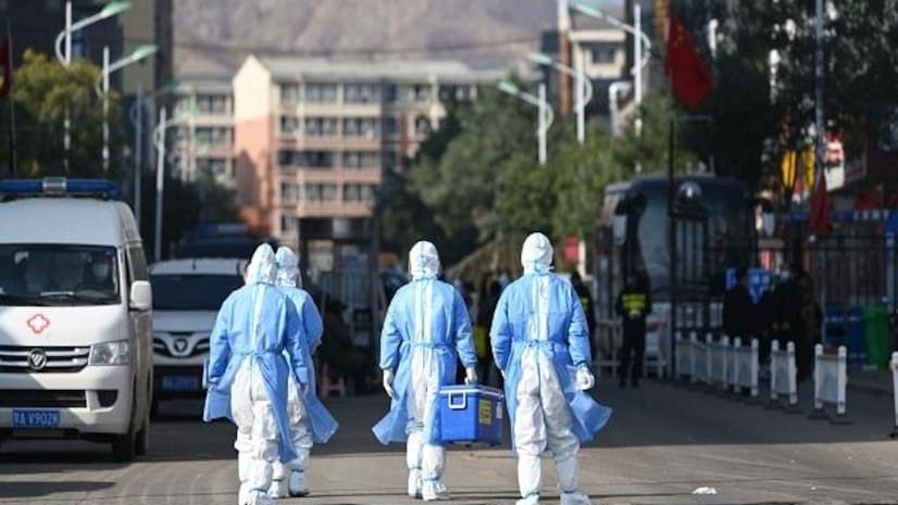 Больницы переполнены: по Китаю распространяется новый вирус