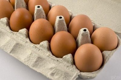 Цены на яйца в Украине снизились: сколько сейчас стоит десяток