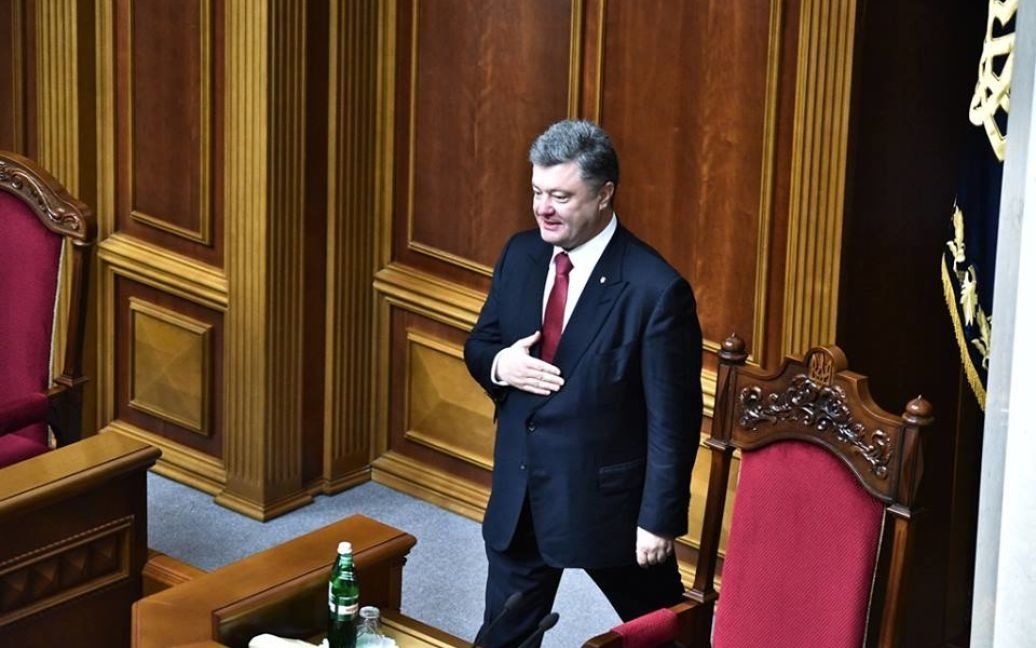 Порошенко планирует уйти из Рады: хочет выгнать бывших регионалов