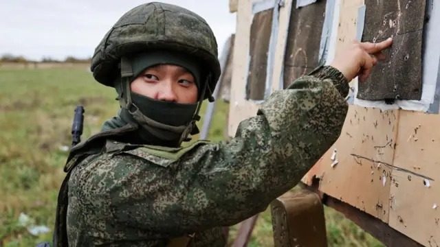 Вимагають мовчати: що у КНДР говорять сім’ям загиблих на Курщині
