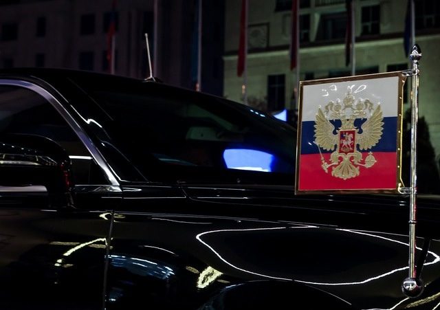 Кортеж Путина срочно посреди ночи мчится в Кремль (видео) ➤ Prozoro.net.ua