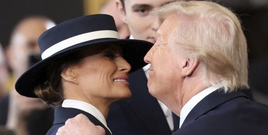 На інавгурації Трампа стався курйоз: винний капелюх Меланії