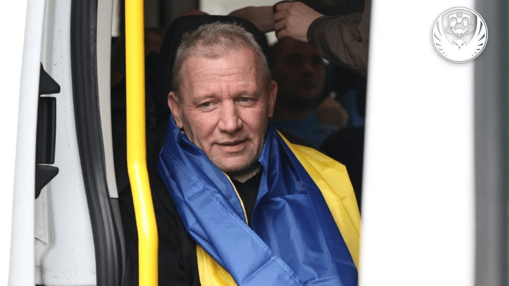 Україна повернула додому важкохворих та поранених полонених (фото) 6 Україна повернула додому важкохворих та поранених полонених (фото)