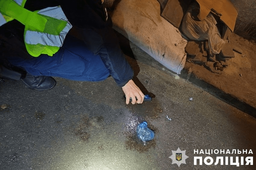 Подростки ради развлечения устроили взрыв на парковке в Киеве: что с ними будет (фото) 4 Подростки ради развлечения устроили взрыв на парковке в Киеве: что с ними будет (фото)