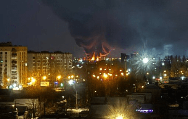 Саратовську область атакували БПЛА: спалахнуло нафтосховище (фото, відео) ➤ Prozoro.net.ua