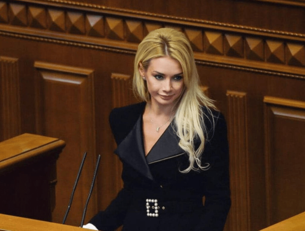 Чинну нардепку зі “Слуги народу” вдруге спіймали на незаконному збагаченні