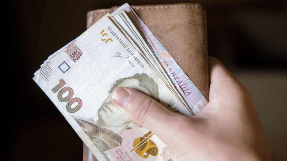 Доплати для пенсіонерів: хто зможе отримати додаткові 2300 грн