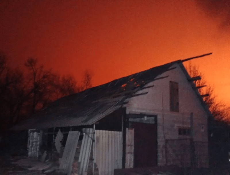 У Дніпрі в результаті ударів безпілотників постраждали три багатоповерхівки (фото)