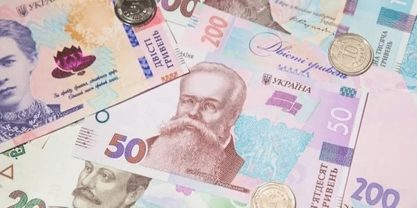 Доплата до пенсії: понад 2 тис. грн на місяць для українців – хто має право