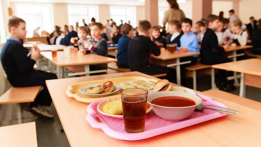 Діти відмовляються їсти: що не так зі шкільним меню Клопотенка