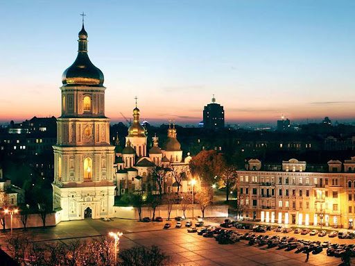 У небі над Софією Київською помітили містичний силует: що це було (фото) ➤ Prozoro.net.ua