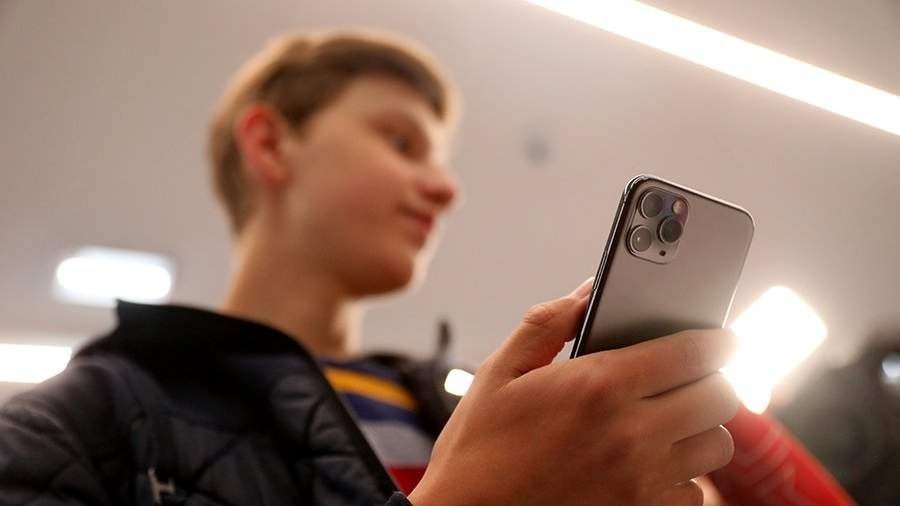 Как узнать, что ваш телефон под наблюдением: ключевые признаки