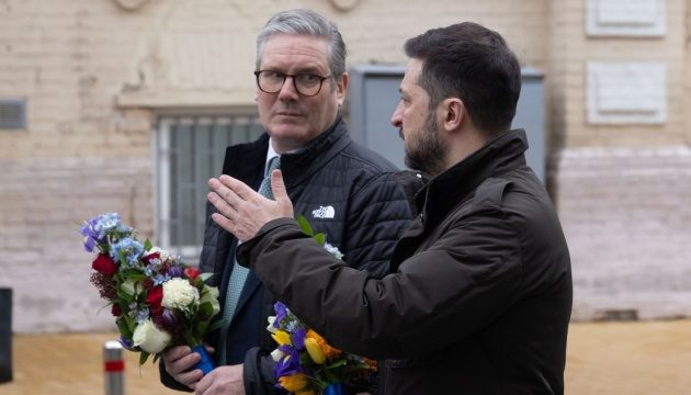 Україна та Велика Британія уклали історичну угоду про 100-річне партнерство