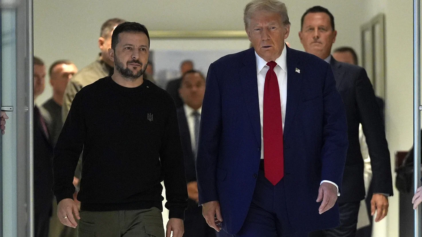 Зеленський привітав Трампа з поверненням на посаду президента США