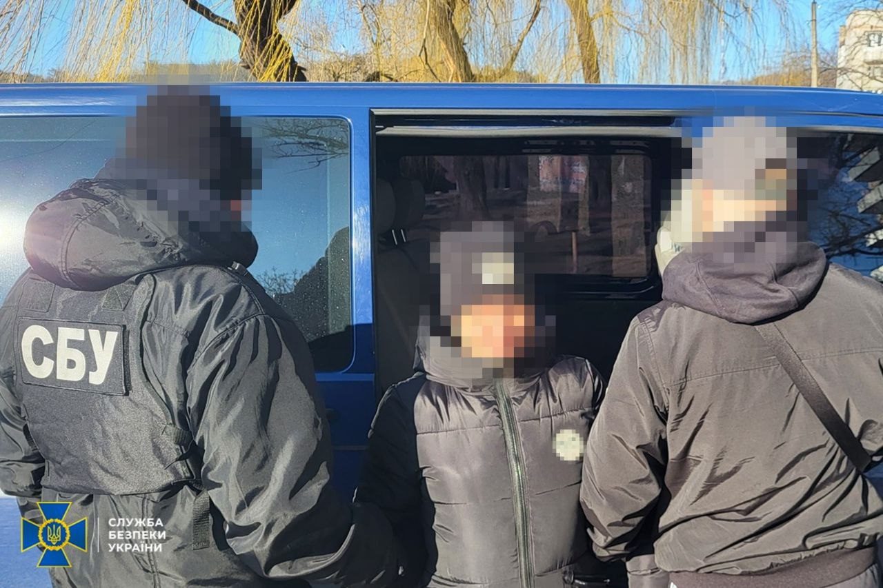 СБУ затримала інформаторку, яка передавала ворогу дані про ЗСУ на Донеччині ➤ Prozoro.net.ua